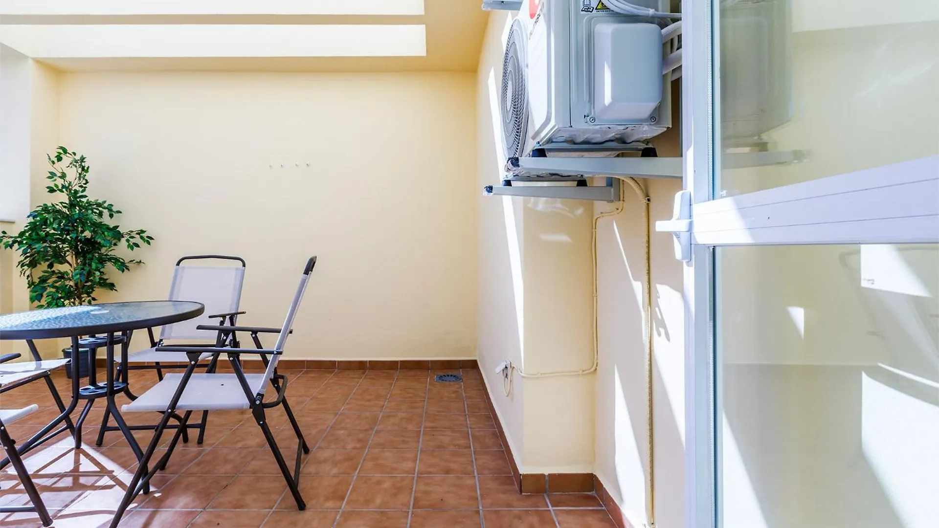 A&N Downtown 2 Apartment Torre Del Mar Spain
